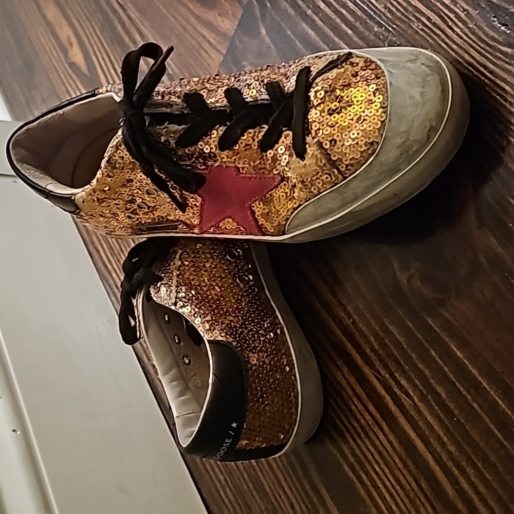 Girls Golden Goose sneakers